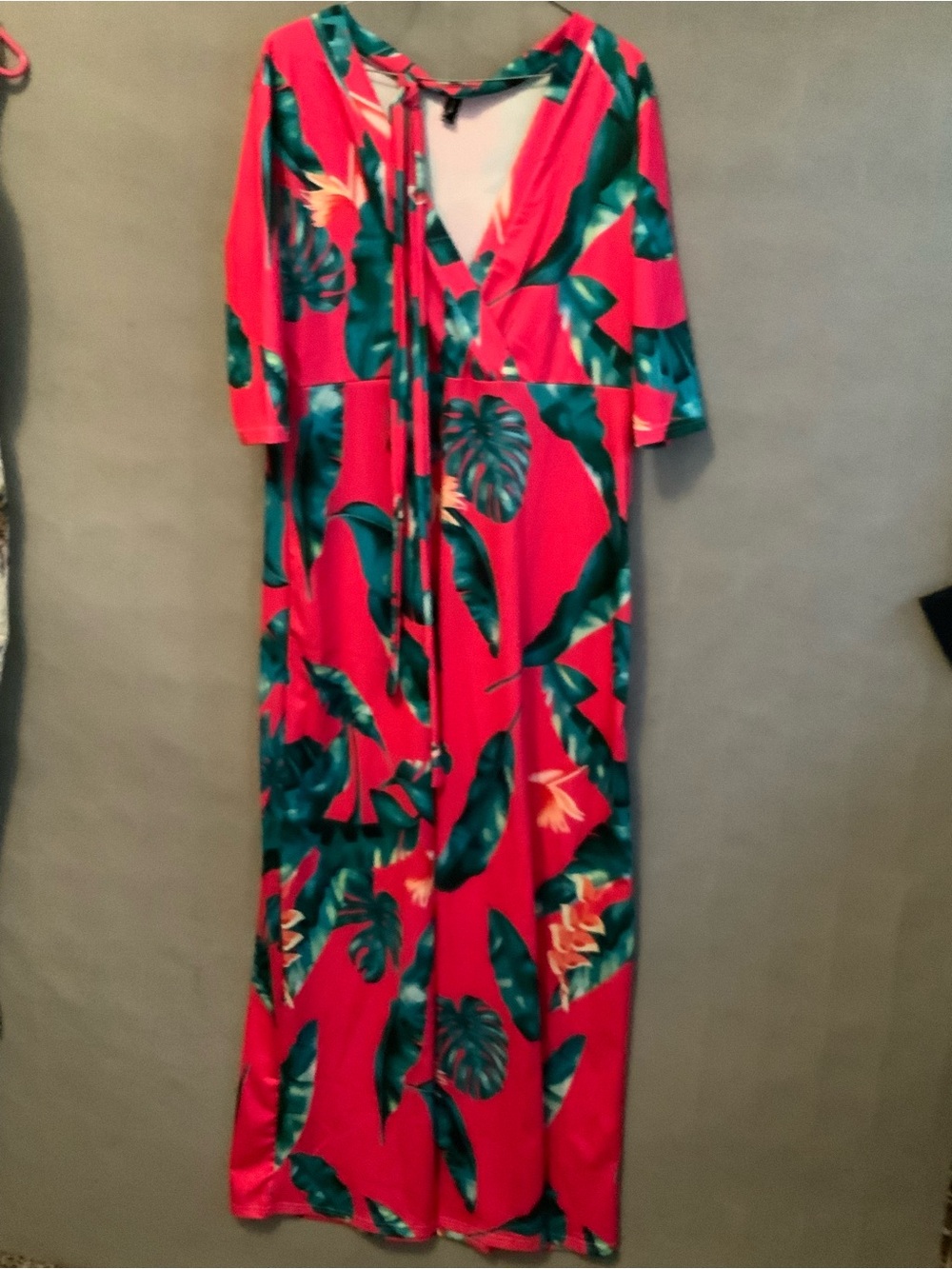Red Tropical Print Maxi Dress with V-Neck